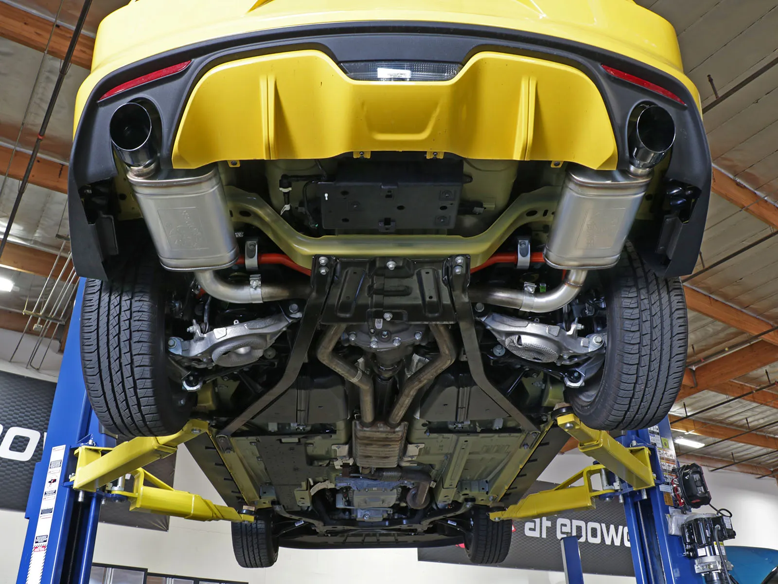 Układ Wydechowy MACH Force-Xp 2-1/2 IN 409 Stainless Steel Axle-Back Exhaust System | Ford Mustang GT | 2.3 EcoBoost | 3.7 V6 | 2015-2021 - obrazek 6