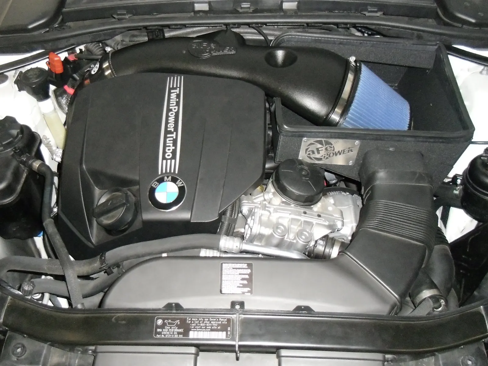 Układ dolotowy Magnum FORCE Stage-2 Cold Air Intake System w/Pro 5R Filter Media | BMW | 135i | 335i | 2011-2015 - obrazek 6